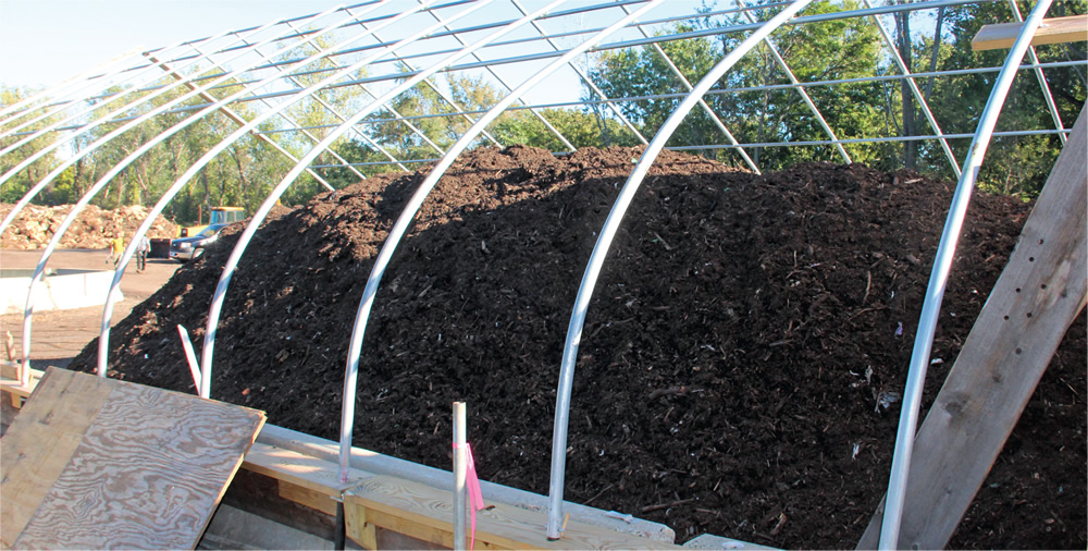 How Compost Generates Heat Through The Decomposition Process